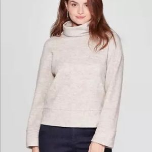 TURTLENECK COZY PULLOVER TAN Long Sleeve xs